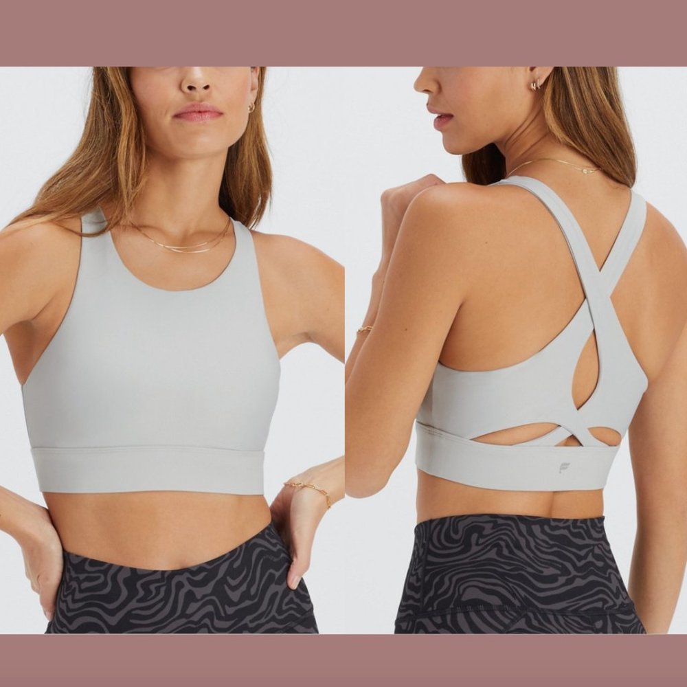 NWT $70 Fabletics [ Small ] Padded No-Bounce Sports Bra‎ in Mineral Grey #5853